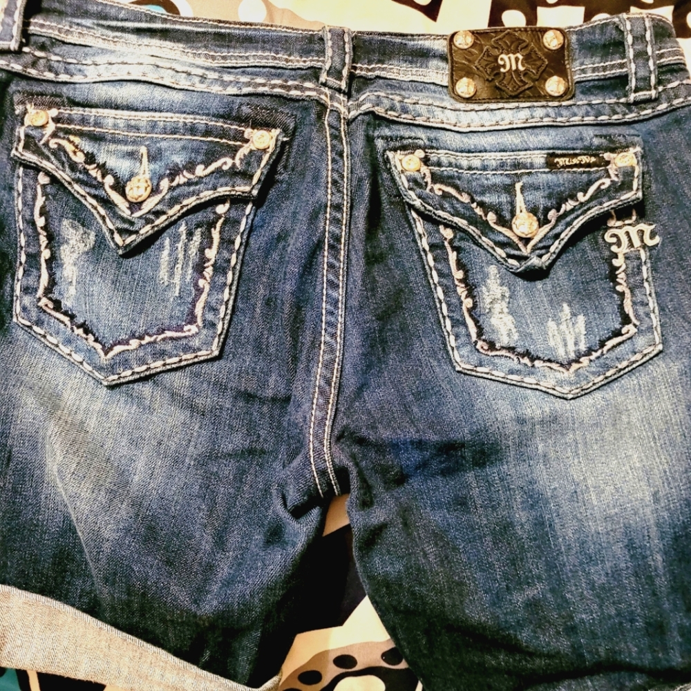 Miss me size 31 shorts